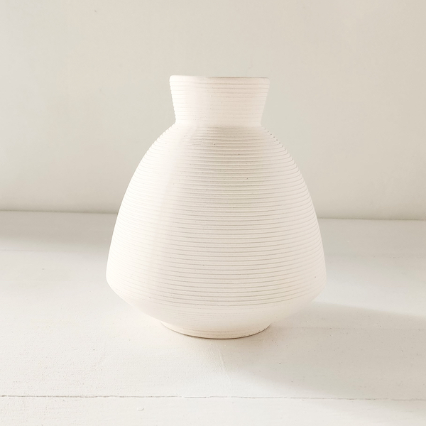 Ceramic Tiffany Vase - White